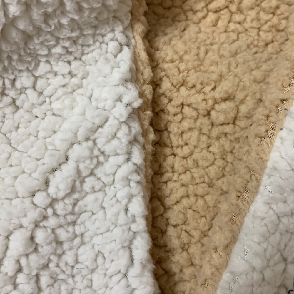 Reversible fluffy jacket - Picture 2 of 2